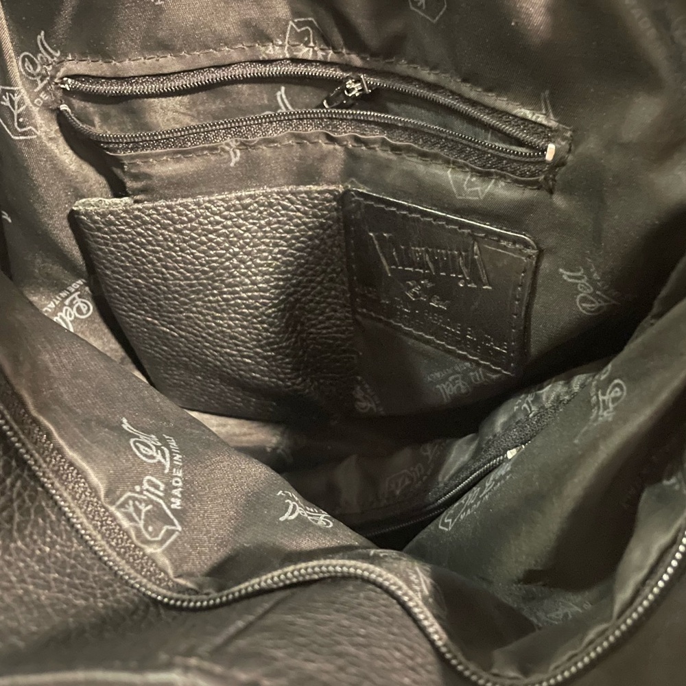 Valentina Black Leather Tote Bag - Picture 7 of 8